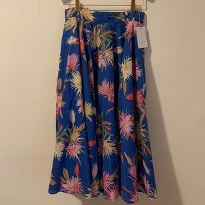 NWT  Beatrice Valenzuela Riding skirt, blue print, 100% Linen, never worn